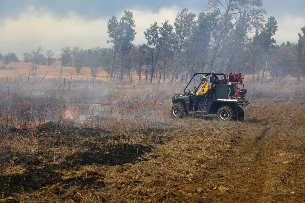 DVIDS - Images - Fort McCoy Uses Prescribed Burns To Cut Wildfire Risk ...