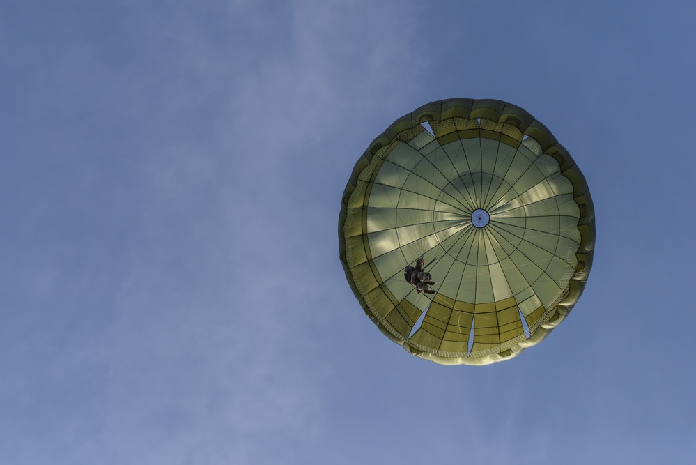 Jumping into Portugal; Portuguese and 173rd Airborne Brigade in joint airborne operation