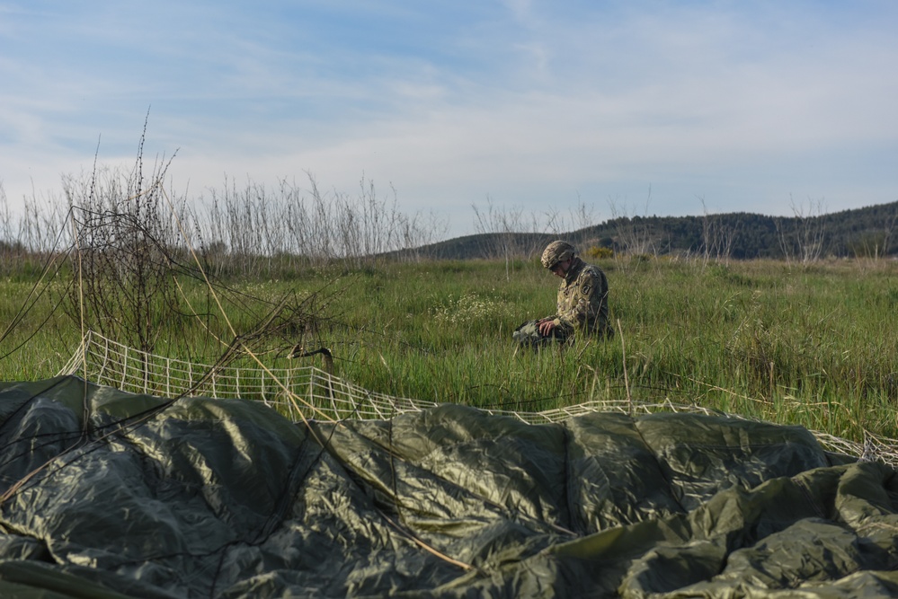 Jumping into Portugal; Portuguese and 173rd Airborne Brigade in joint airborne operation