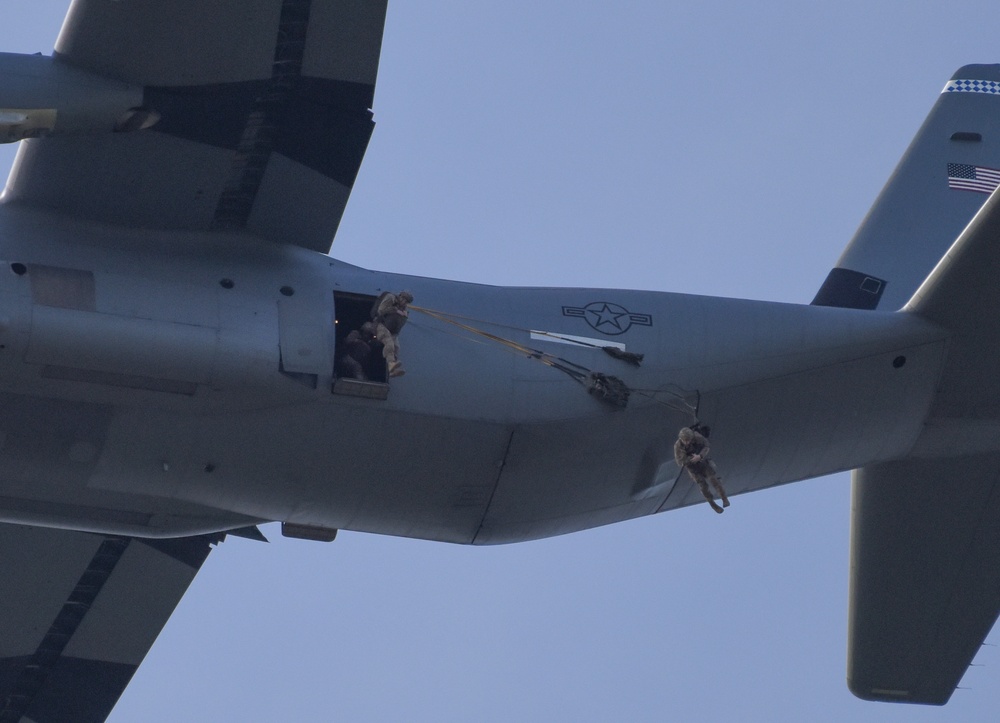 Jumping into Portugal; Portuguese and 173rd Airborne Brigade in joint airborne operation