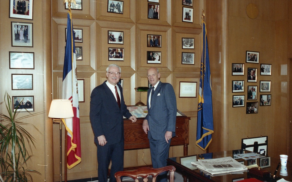 Roskens - w/ Aid Staff 1990's