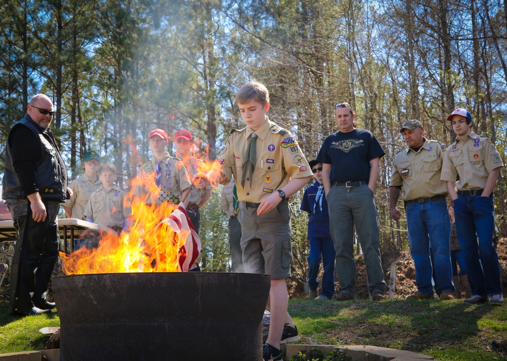 Veterans associations hold flag retirement ceremony