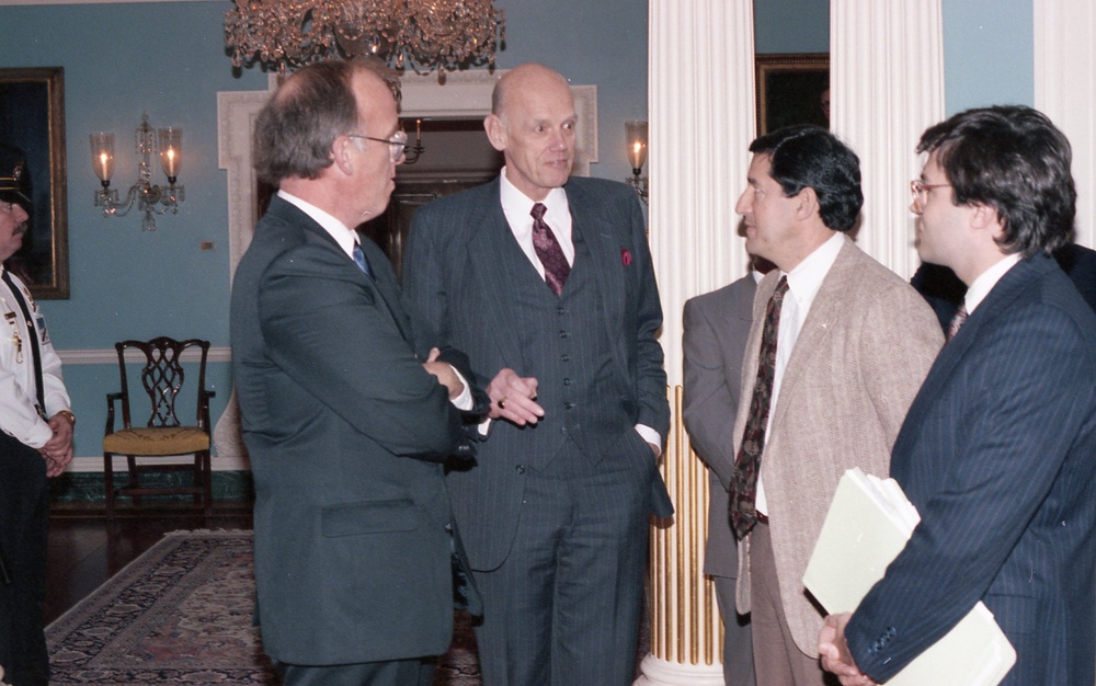 Roskens - w/ President of Bangladesh