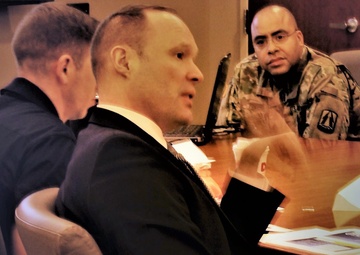 Reserve cyber unit talks readiness during Army House Liaison visit