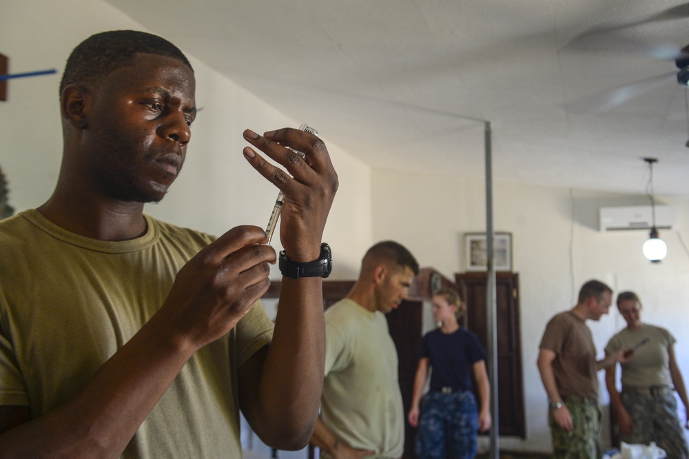 Army Sgt. Patric Berry Prepares a Local Anesthetic