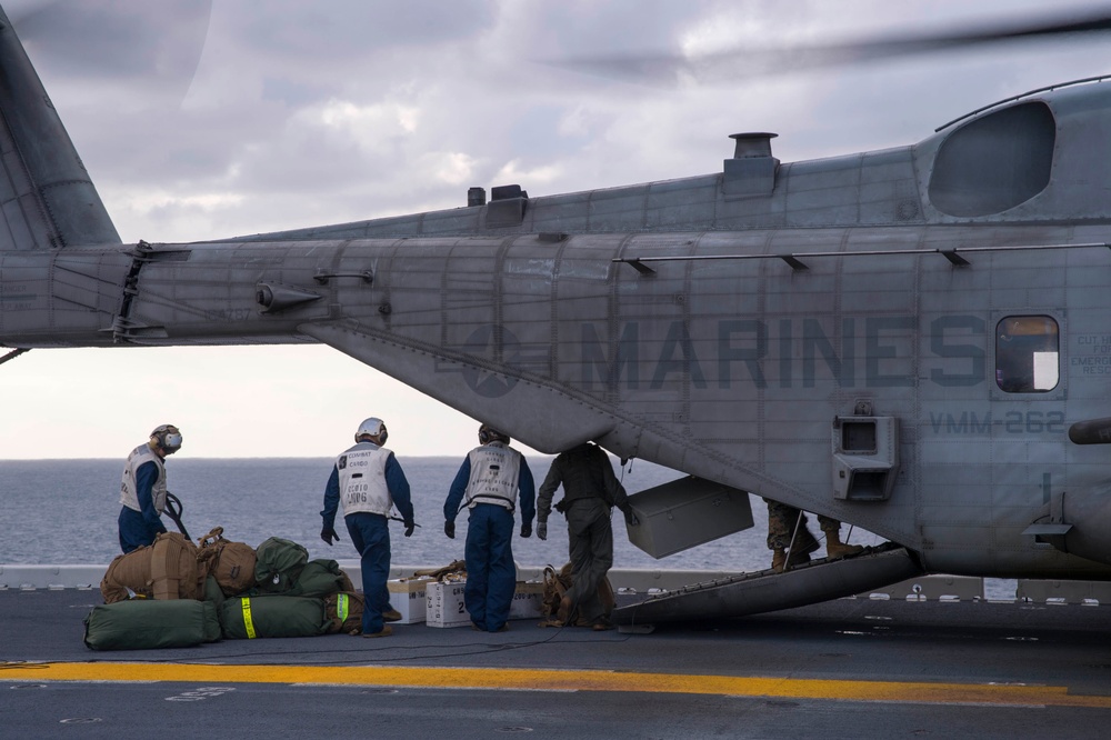 USS Bonhomme Richard (LHD 6) Flight Quarters