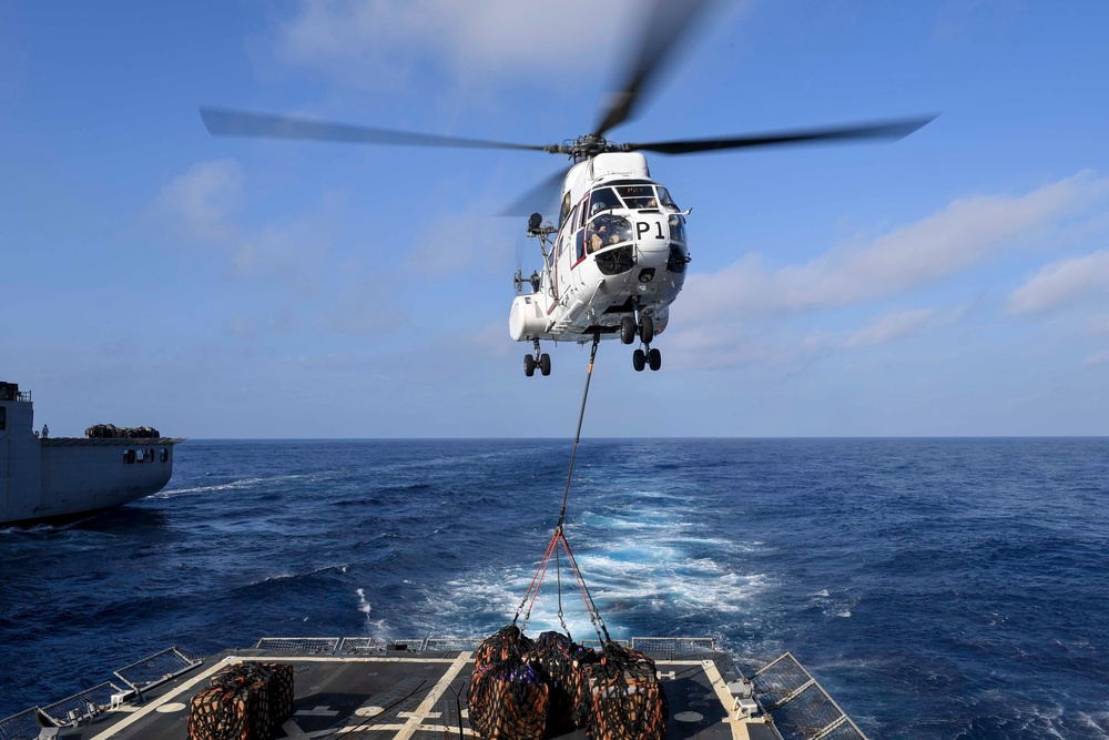 USS Wayne E. Meyer Conducts a Vertical Replenishment-at-Sea