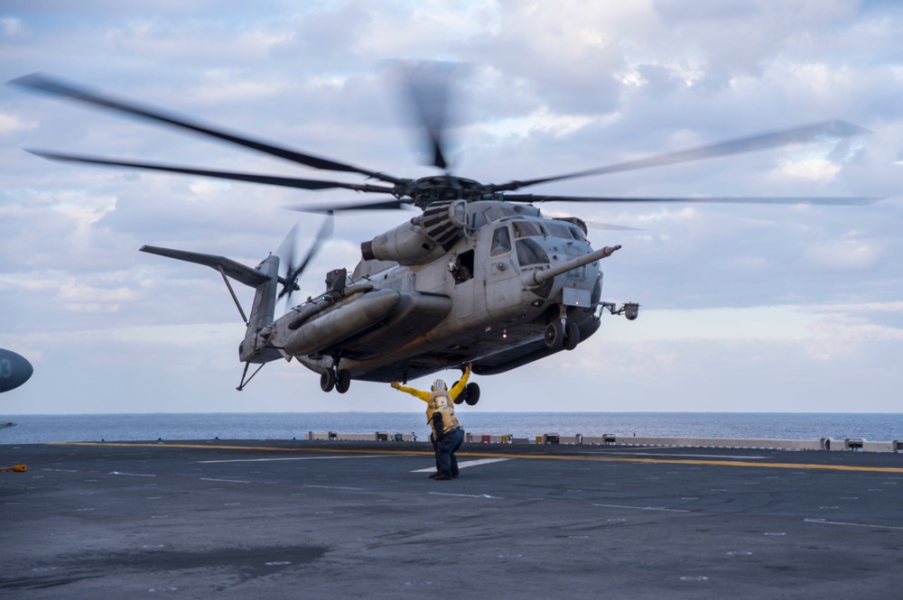 USS Bonhomme Richard (LHD 6) Flight Quarters