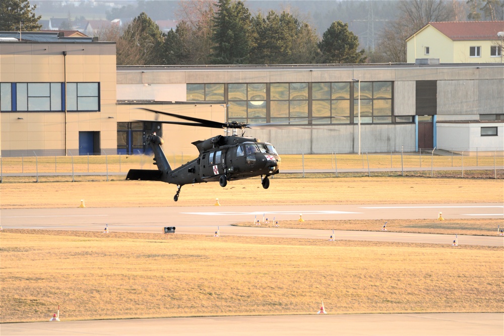 UH-60 Black Hawk Helicopter Traffic Pattern Training Flight