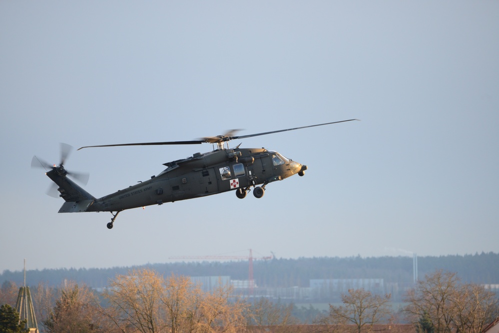 UH-60 Black Hawk Helicopter Traffic Pattern Training Flight