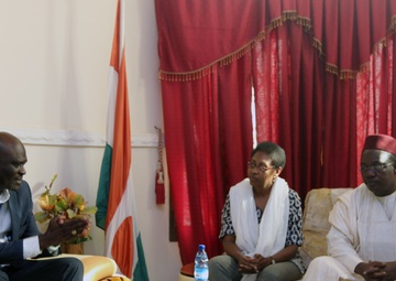 Ambassador Reddick Visits Diffa During Flintlock 2017