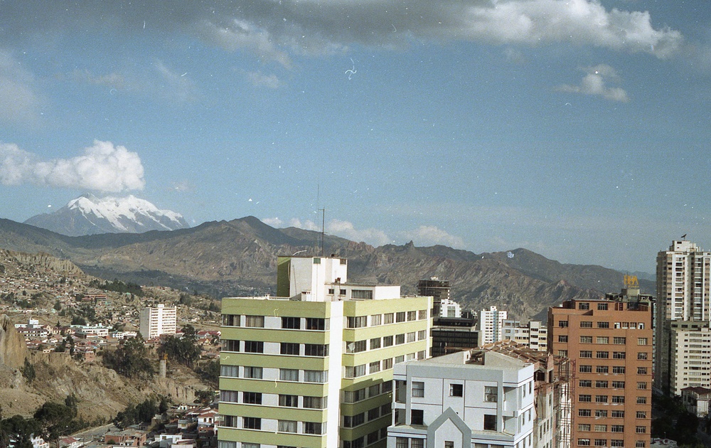 Roskens - Bolivia 1990-1992 MGT w/ Officials