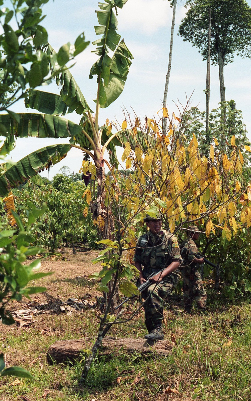 Roskens - Bolivia 1990-1992 MGT w/ Officials
