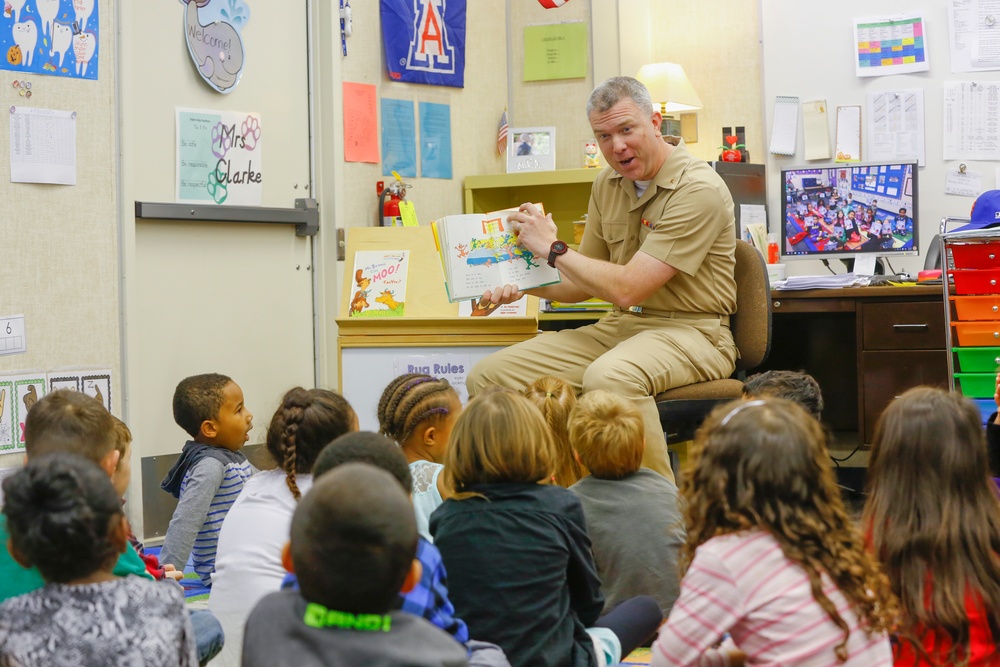 3/4 participates in Read Across America Day