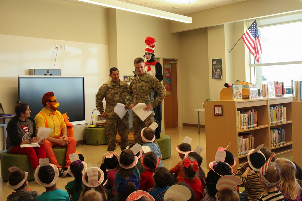 Marshall Elementary, 716th MP Soldiers  celebrate NEA’s Read Across America Day