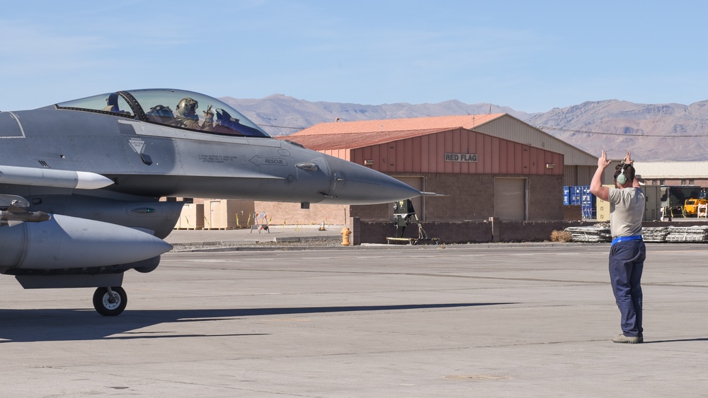 187th Fighter Wing maintainers during Red Flag 17-2