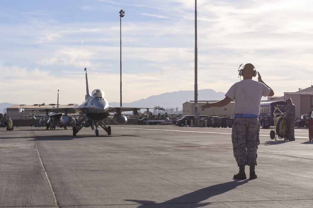 187th Fighter Wing maintainers during Red Flag 17-2