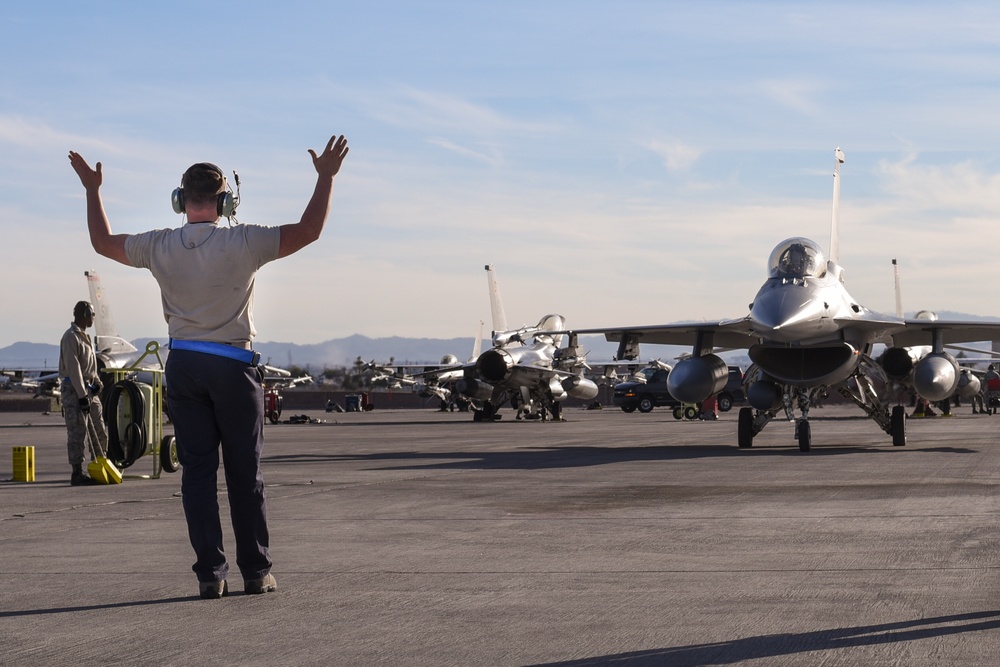 187th Fighter Wing maintainers during Red Flag 17-2