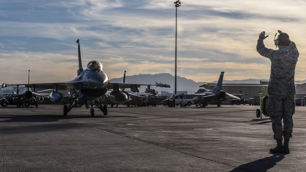 187th Fighter Wing maintainers during Red Flag 17-2