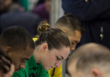 Makin Island Sailors Take E-5 Exam