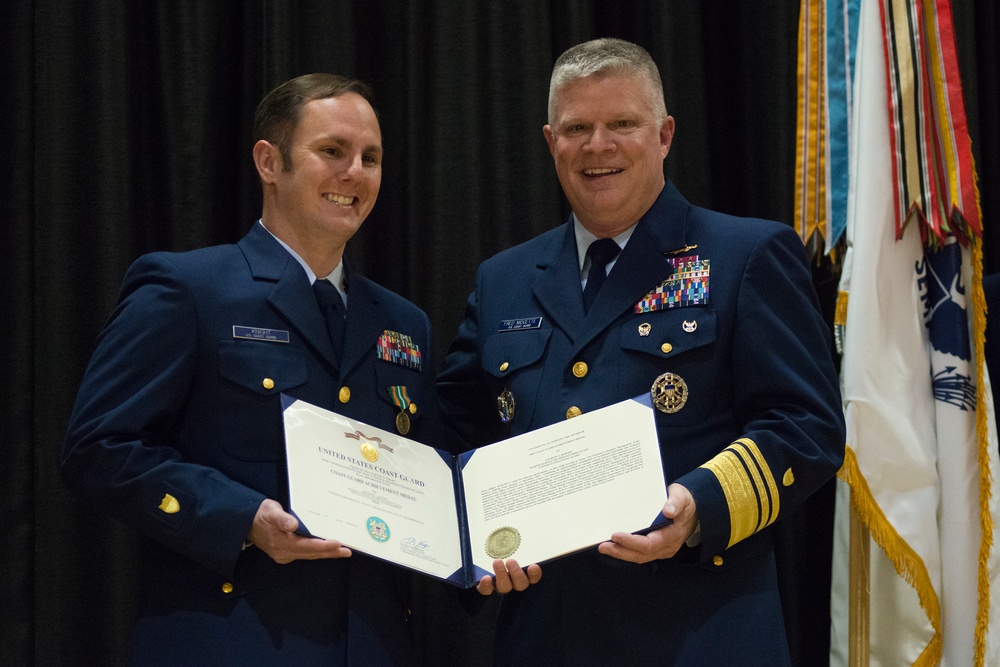 Coast Guard names Pacific Southwest reserve enlisted person of the year