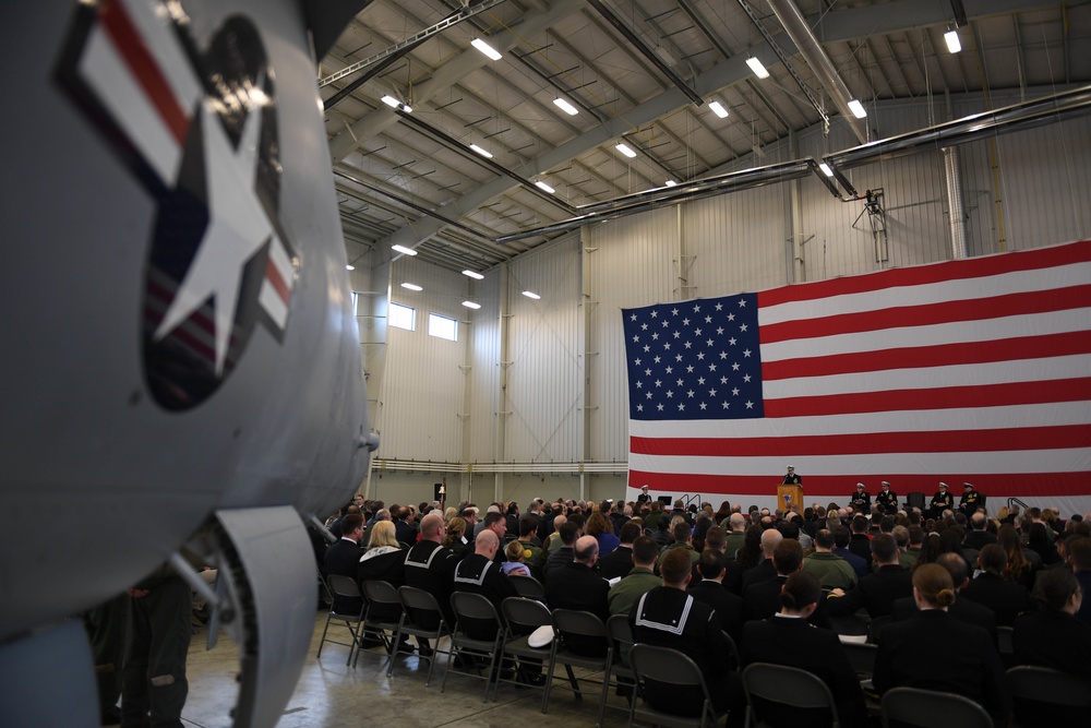 Electronic Attack Wing Holds Change of Command