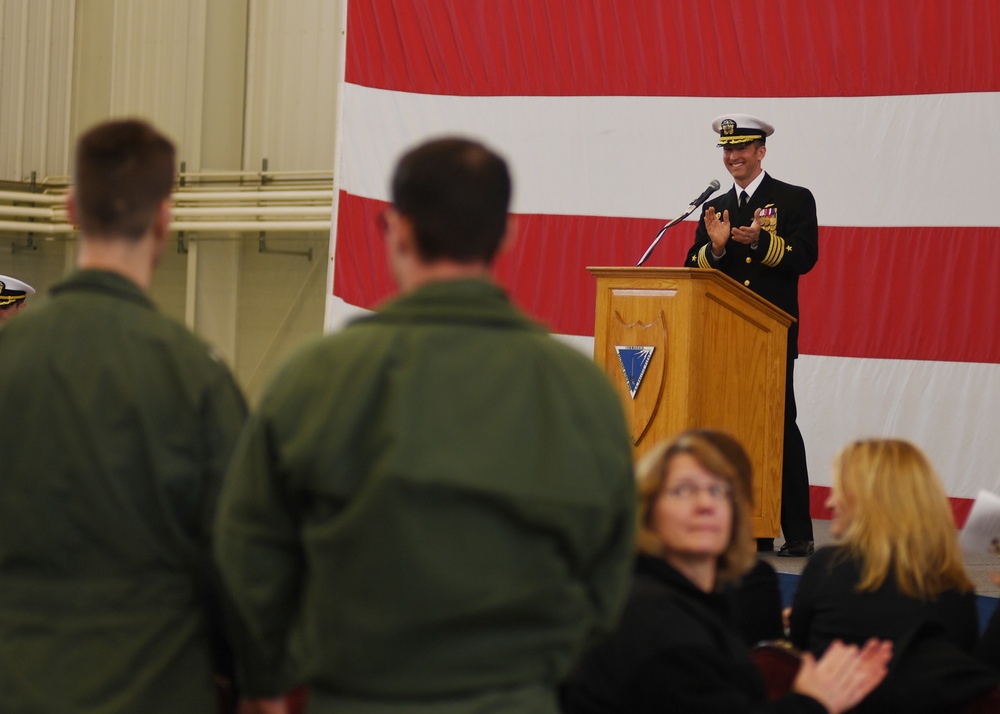 Electronic Attack Wing Holds Change of Command