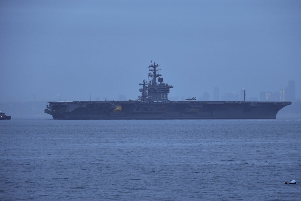 Nimitz gets underway for COMPTUEX