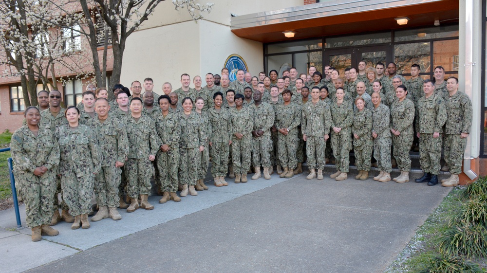 Rear Adm. Luscher Visits ECRC