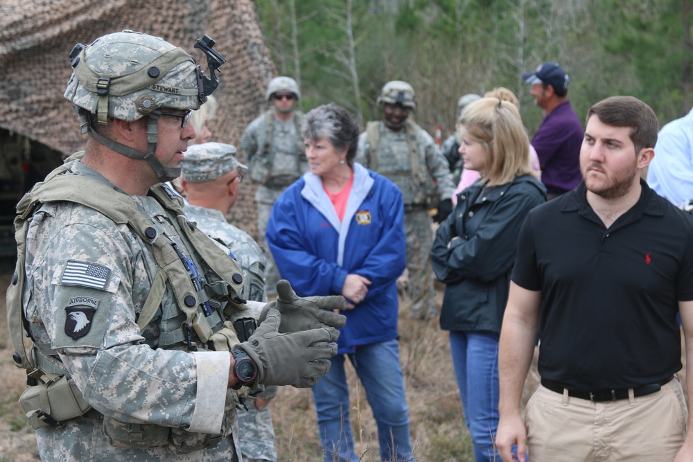 Louisiana Leadership Learns What it Takes to be a Soldier