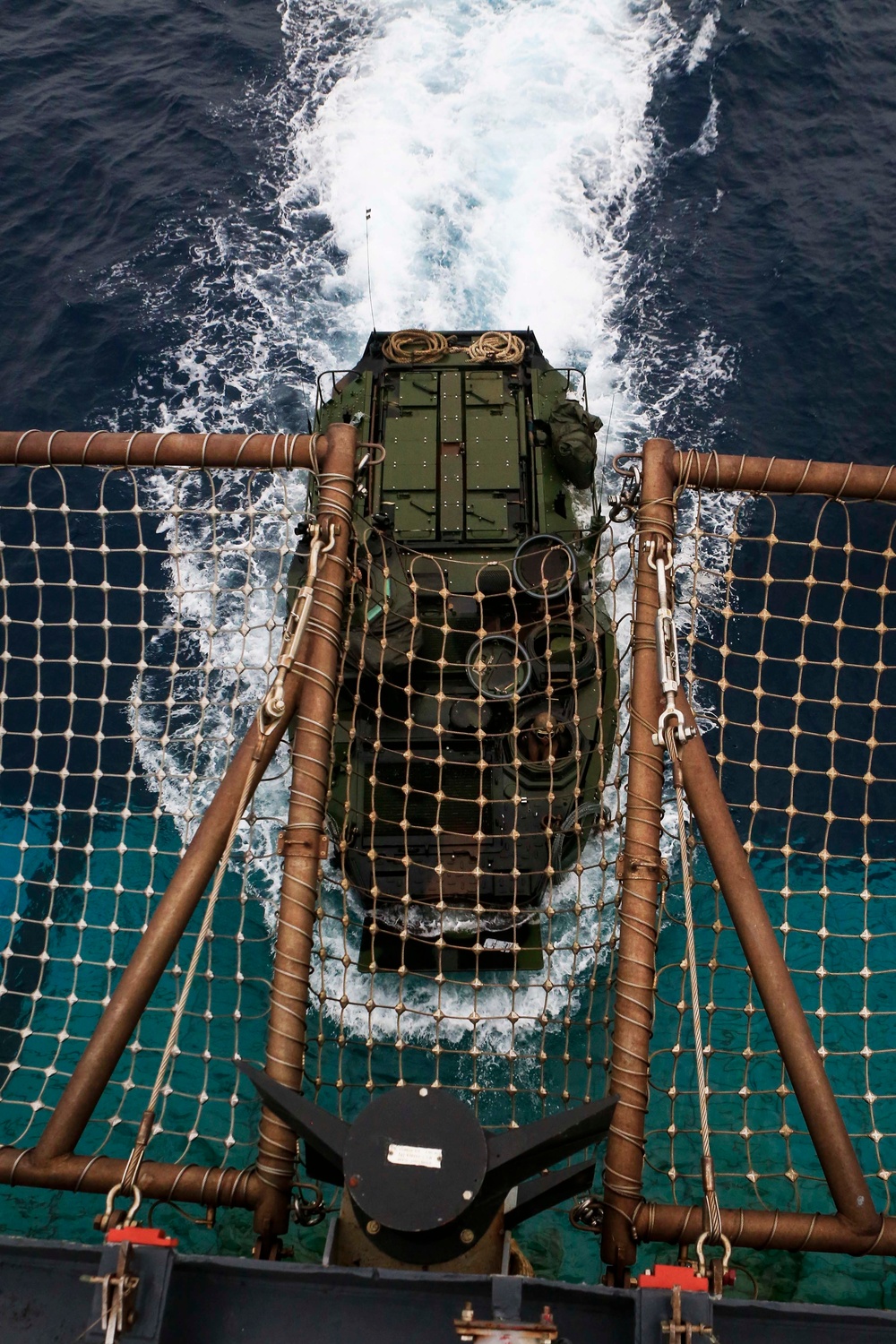 USS Ashland departs with 31st MEU elements