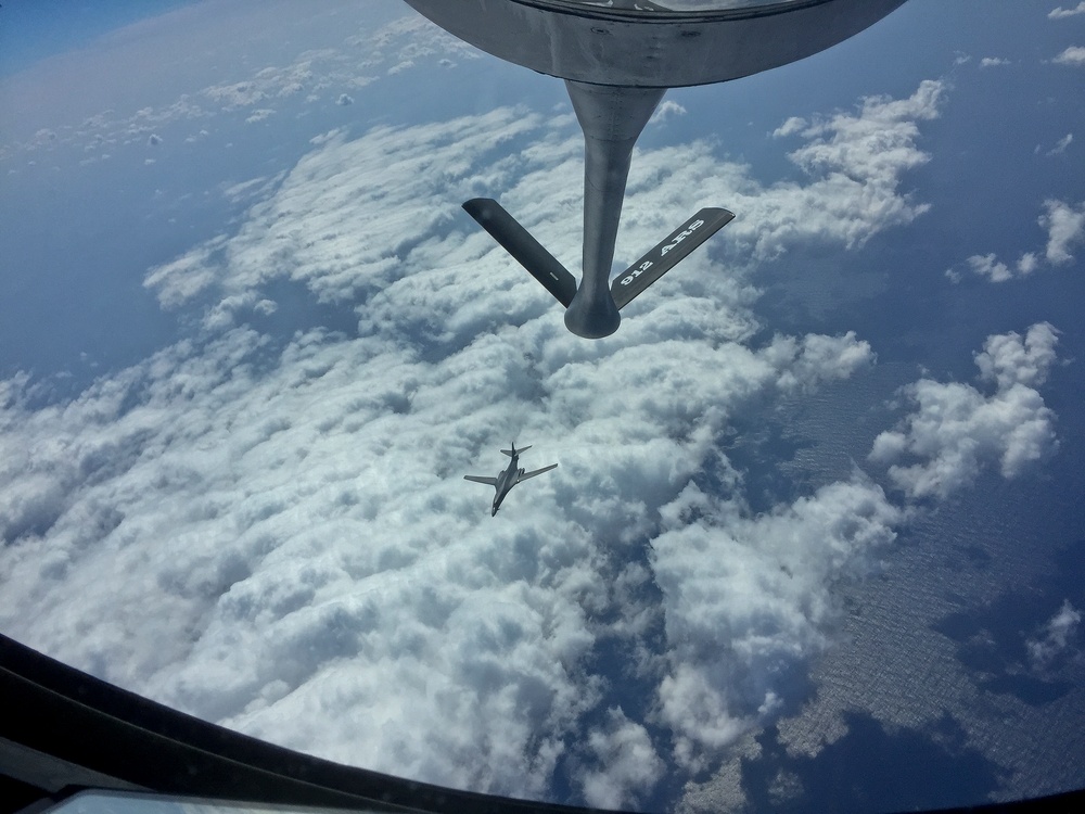 KC-135 Stratotanker flight over the Pacific Ocean