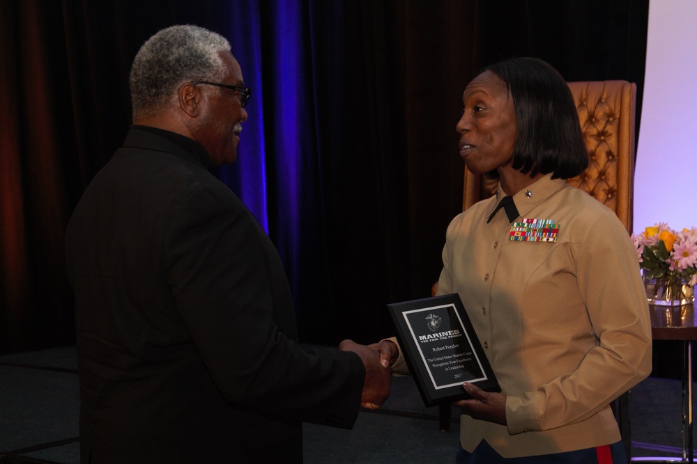 Marines Present Excellence in Leadership Award at MEAC Hall of Fame Brunch