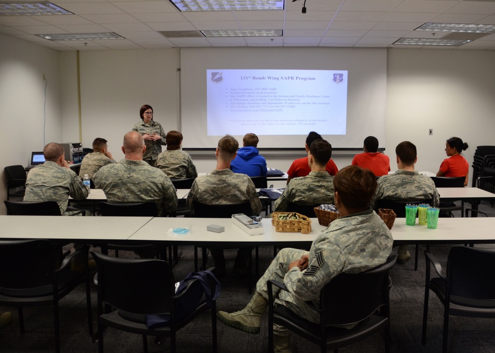 Resiliency Fair aims 131st Airmen at wing’s key helping resources