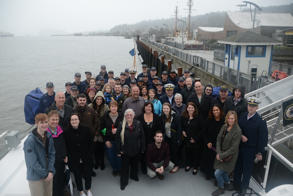 McCormick family visits USCGC John McCormick (WPC 1121)