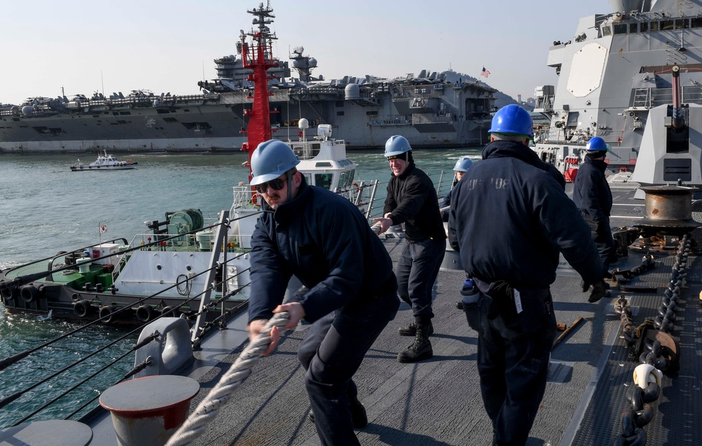 USS Wayne E. Meyer Arrives in Busan, Republic of Korea