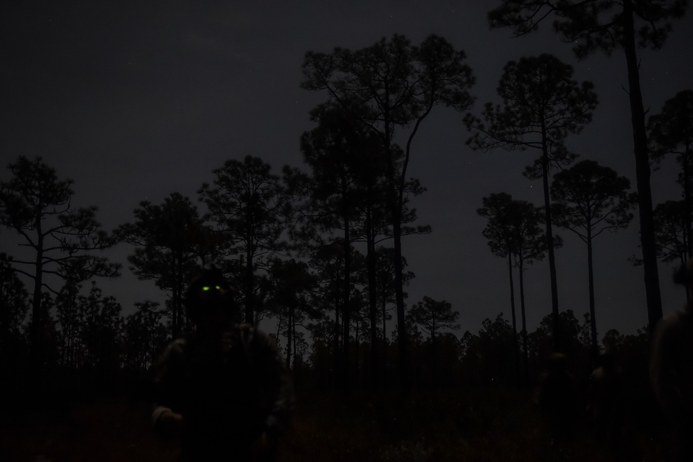 EOD Air Commandos conduct night training