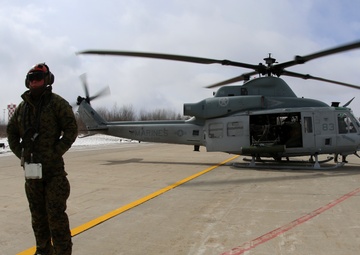 Snow or shine: HMLA-269 Marines take to the frigid skies