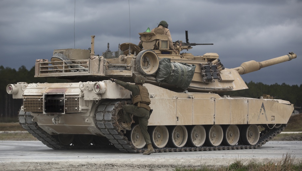 2nd Tanks conduct gunnery qualification