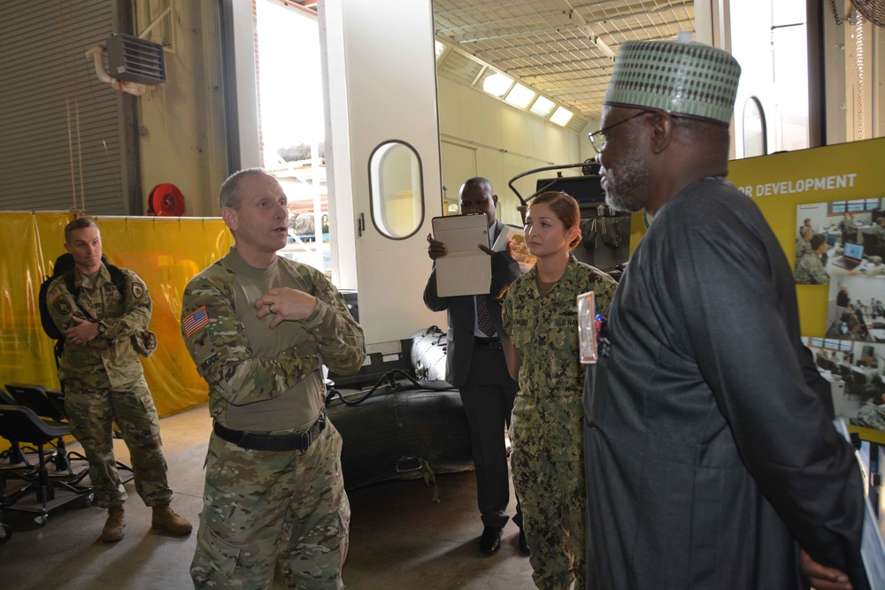 SOCAF Commander Visits NAVSCIATTS