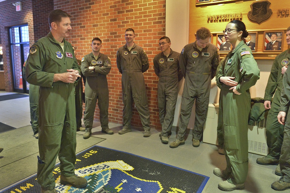 Snow, wind kept Airmen in missile field