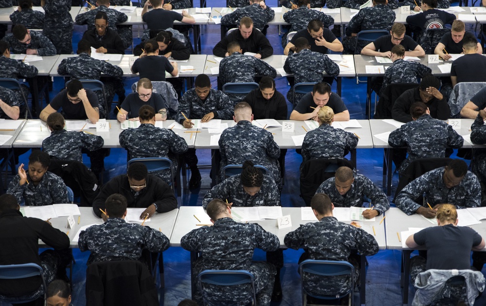 Sailors Take Navy-wide E-4 Advancement Exam