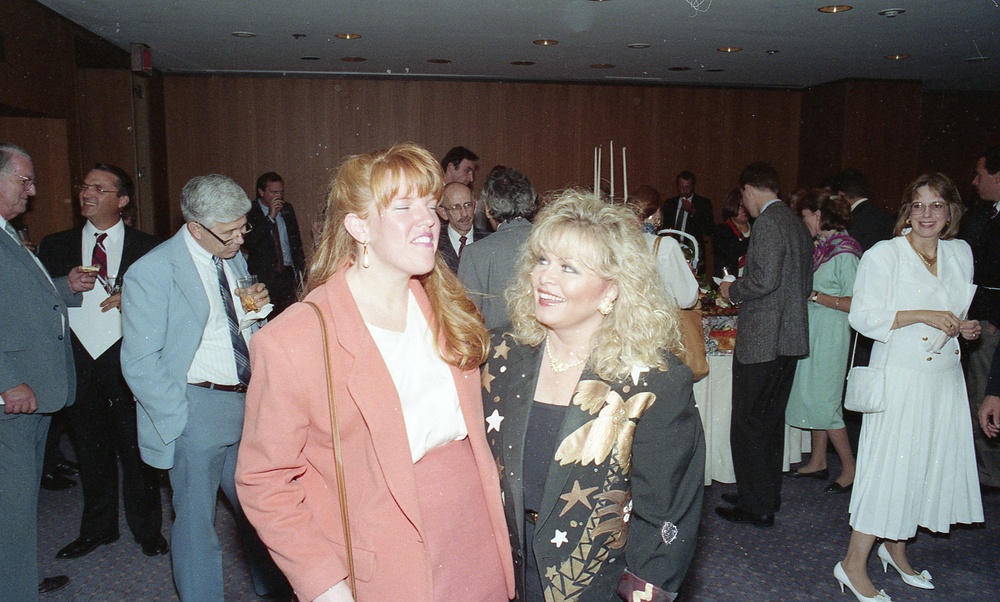 Roskens - End Hunger Awards 1990