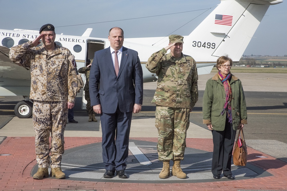 U.S. Army Europe welcomes Latvian Delegates