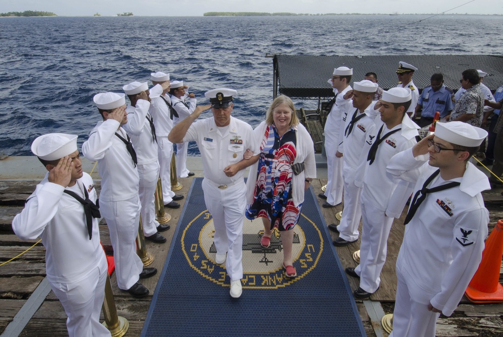 US Ambassador to Marshall Islands Visits USS Frank Cable