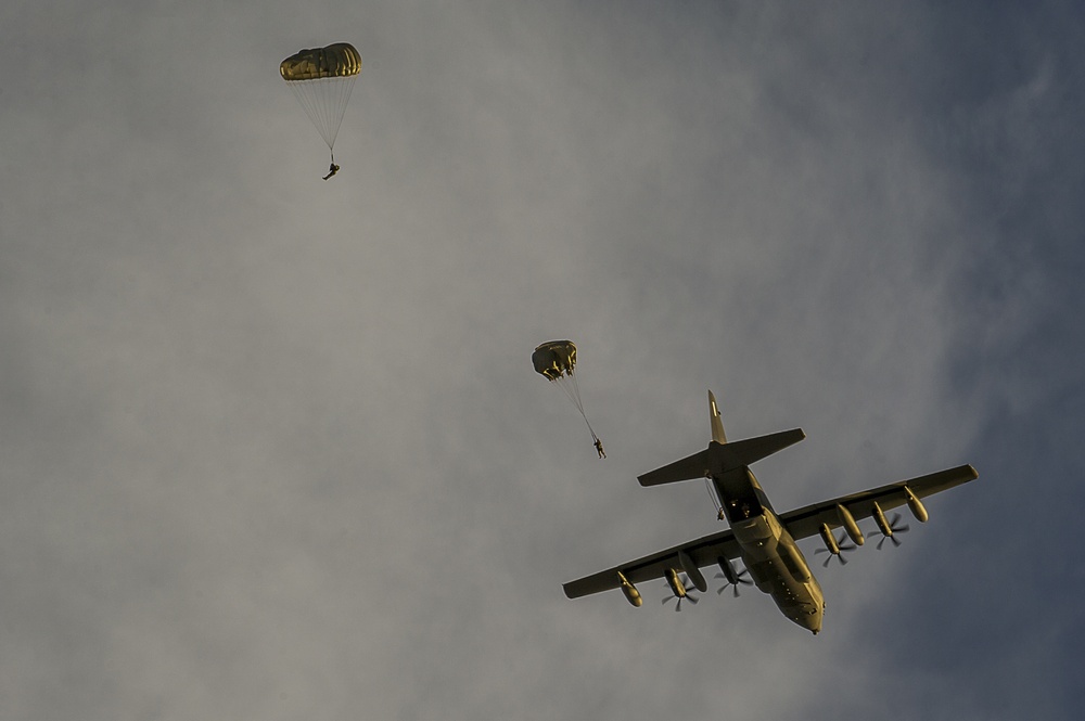 3rd Special Forces Group, Ft. Bragg, N.C., performs a military static line jump training mission