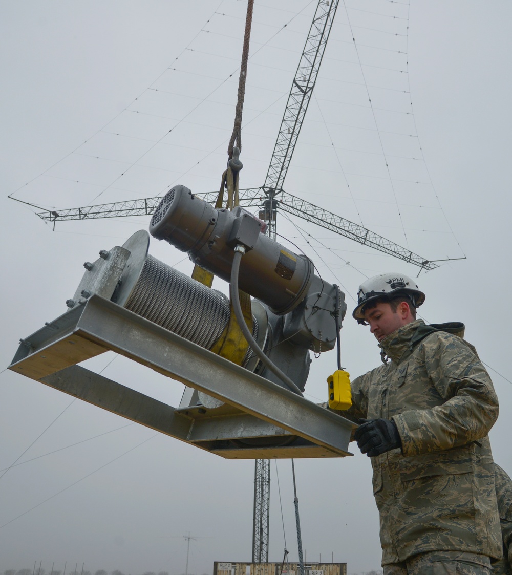 Cable dawgs remove antenna tower