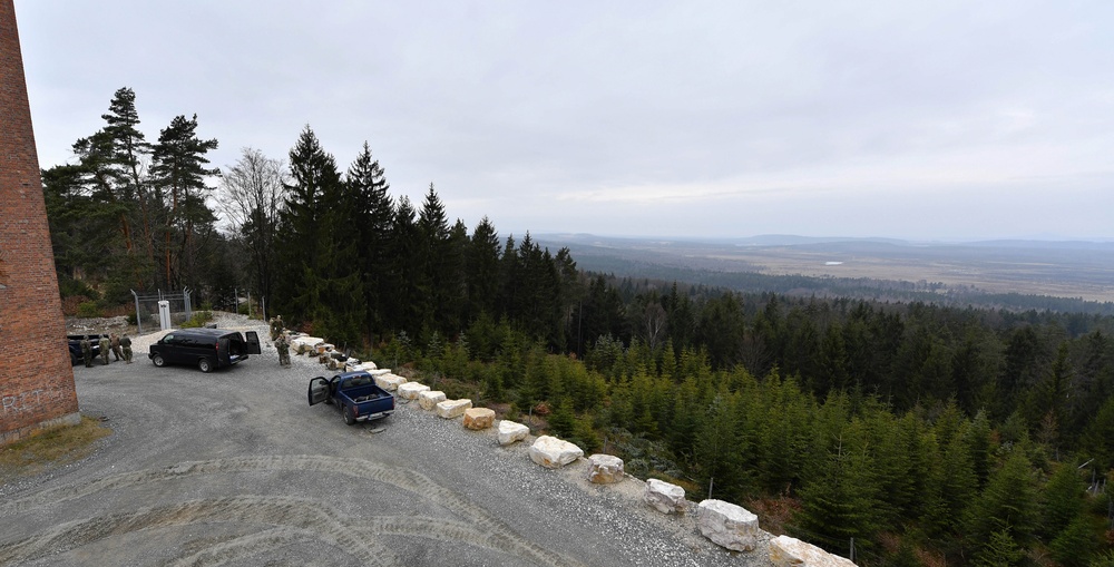 NATO Airmen drop bombs on JTAC qualification course