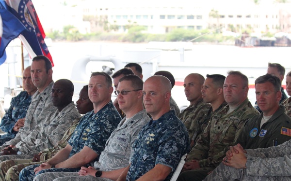 U.S. Pacific Command graduates joint qualified officers from inaugural satellite course