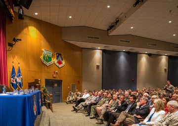 Speaker Newt Gingrich Leads Research Panel Discussion at Air War College